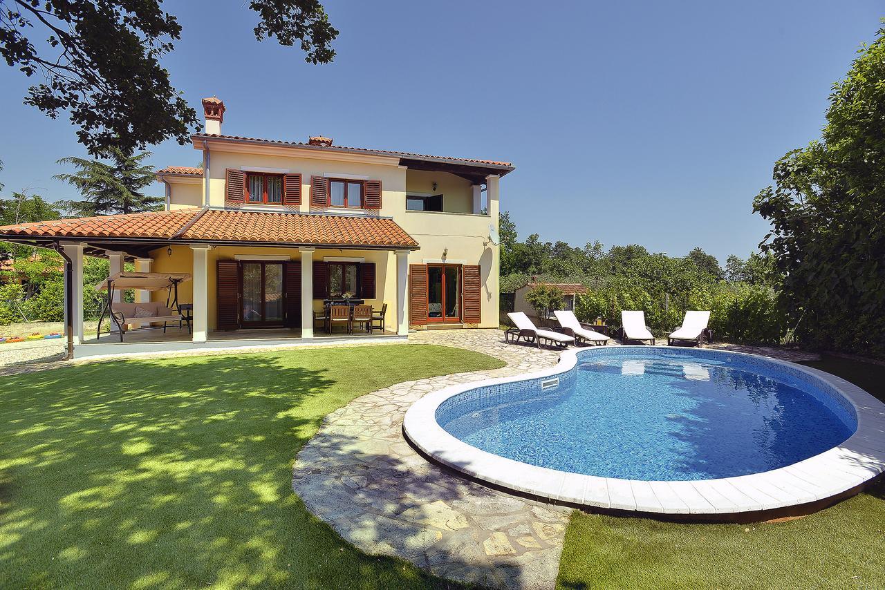 Villa Nina Medulin Exterior foto